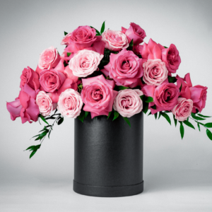 Deluxe Noir Blooming Bouquet
