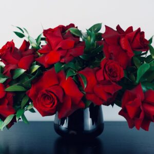 Signature Noir Vased Blooms